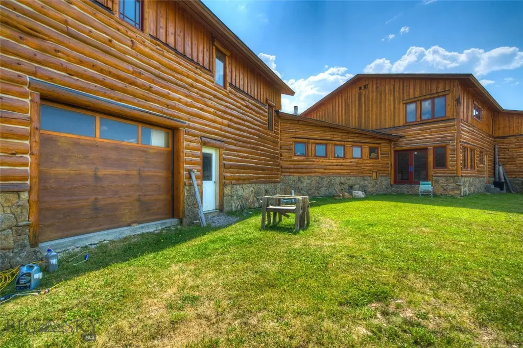 135 Twin Antler Drive Gallatin Gateway MT 59730