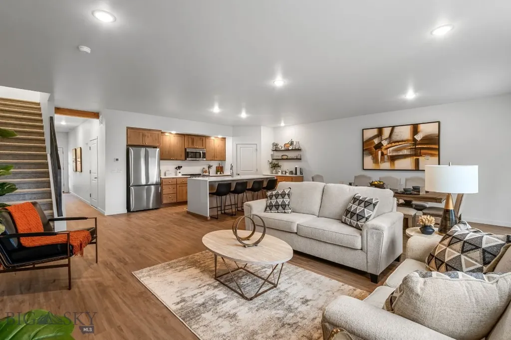 402 W Manhattan Avenue Manhattan MT 59741