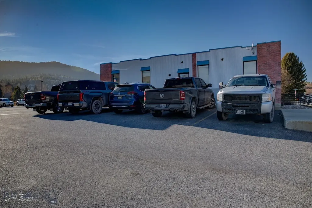 2501 Belt View Drive Helena MT 59601