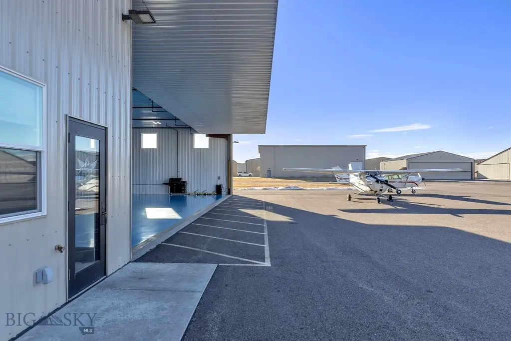210 Aviation Lane Belgrade MT 59714