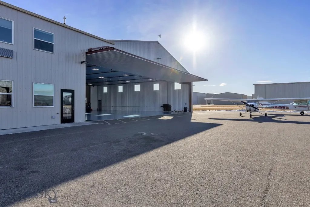 210 Aviation Lane Belgrade MT 59714