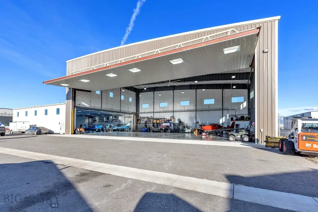 210 Aviation Lane Belgrade MT 59714