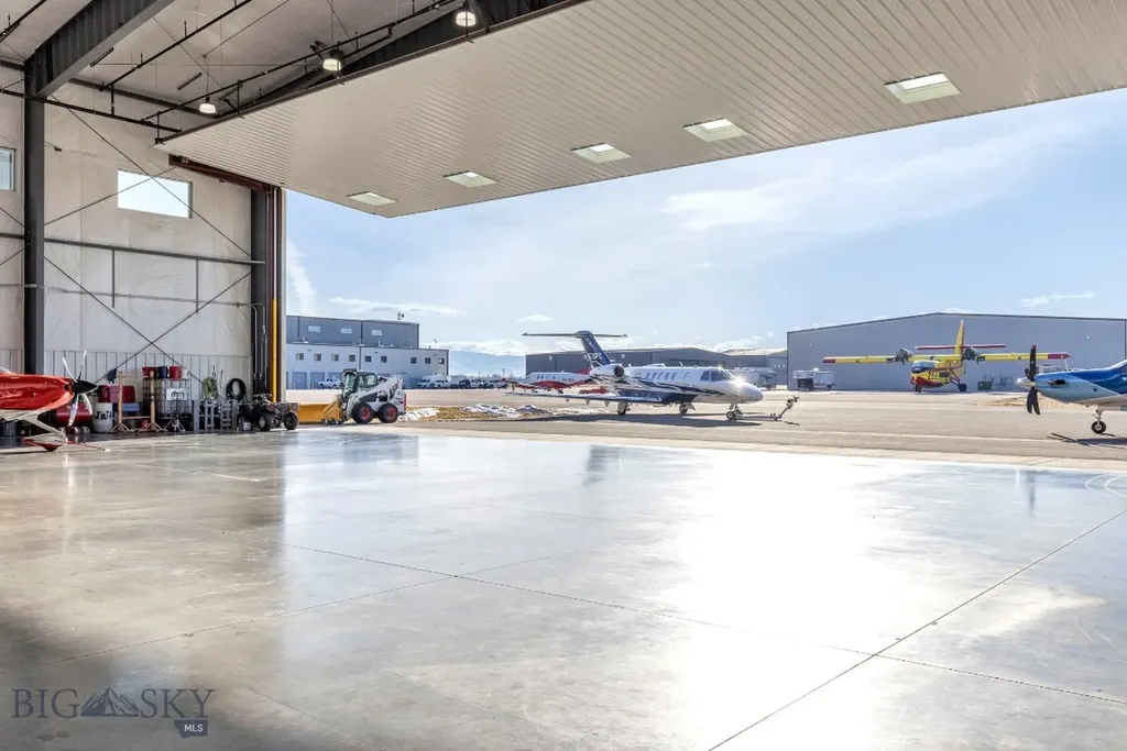 210 Aviation Lane Belgrade MT 59714