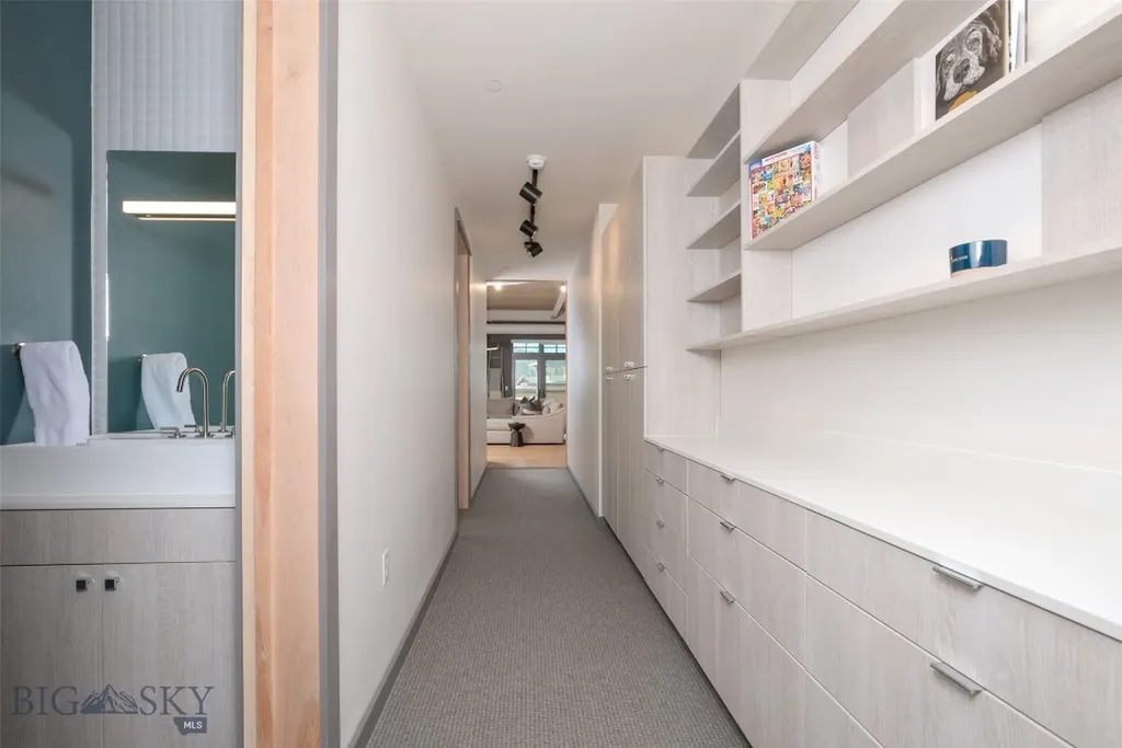 99 Town Center Avenue Unit R2 Big Sky MT 59716