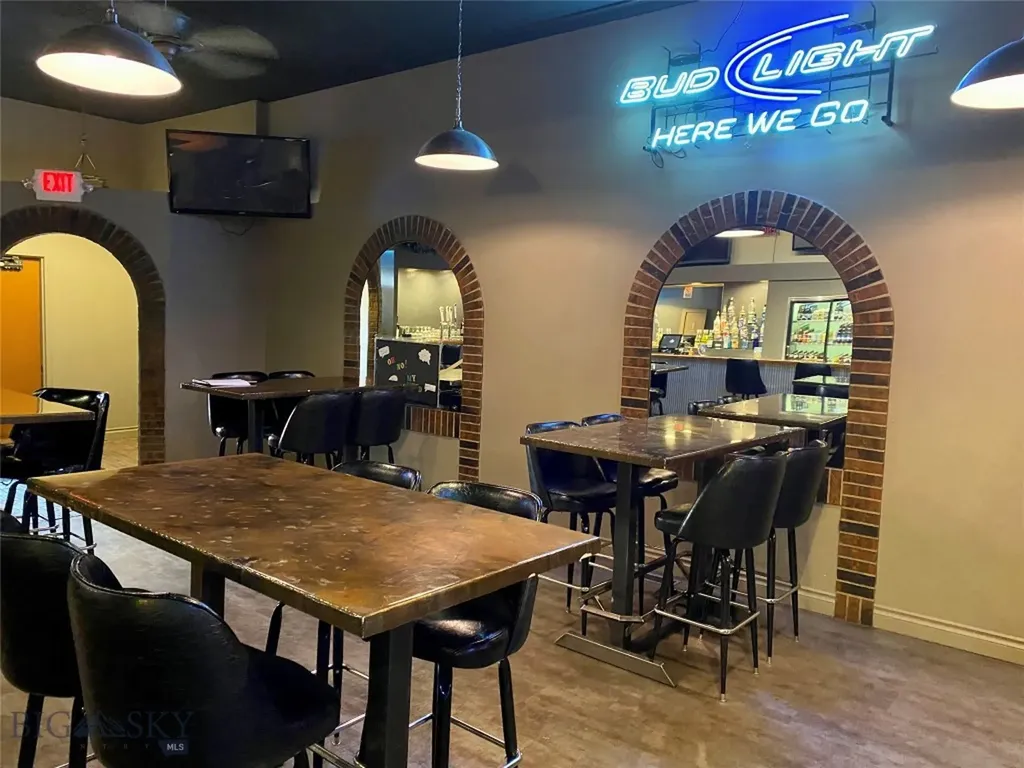 239 Main Street Shelby MT 59474
