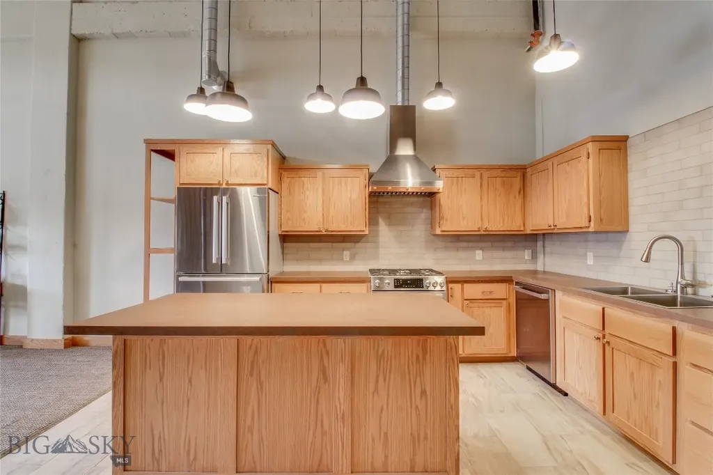 1363 Montana Avenue Billings MT 59101