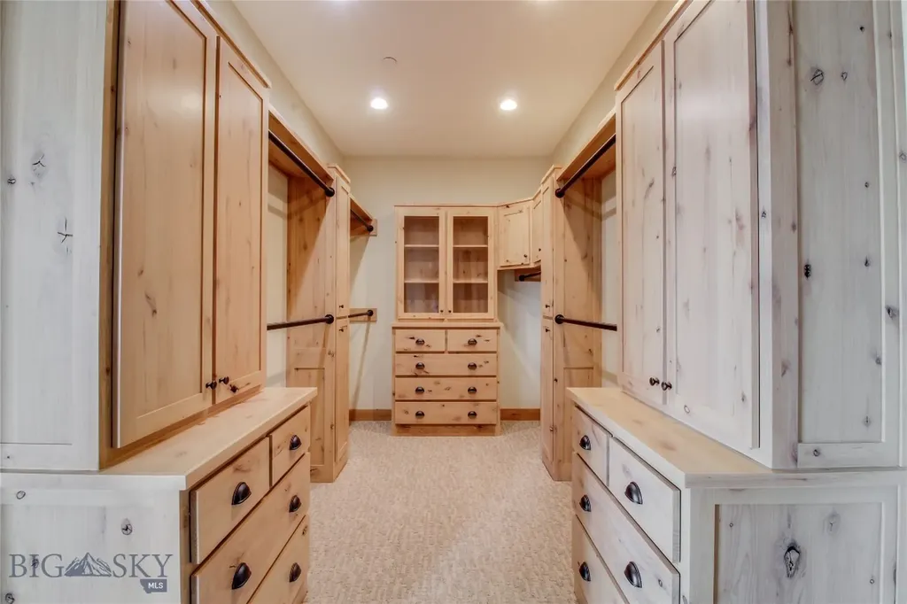 1363 Montana Avenue Billings MT 59101