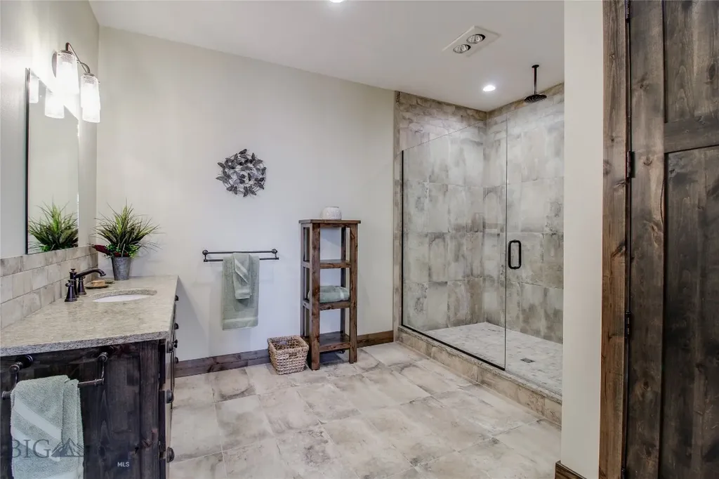 1363 Montana Avenue Billings MT 59101