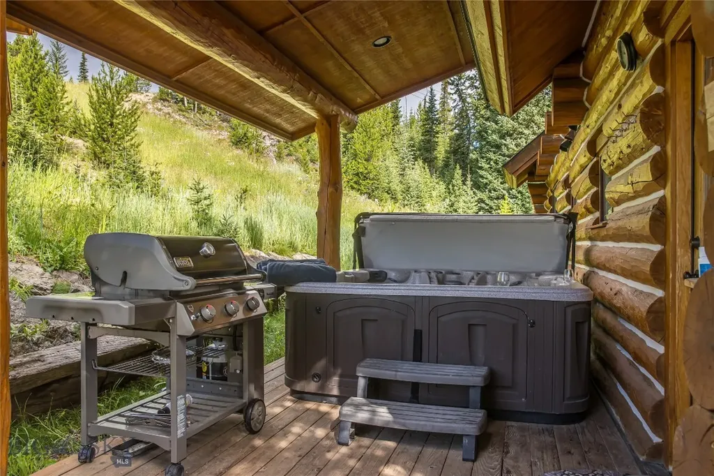 22 Moose Ridge Road Big Sky MT 59716