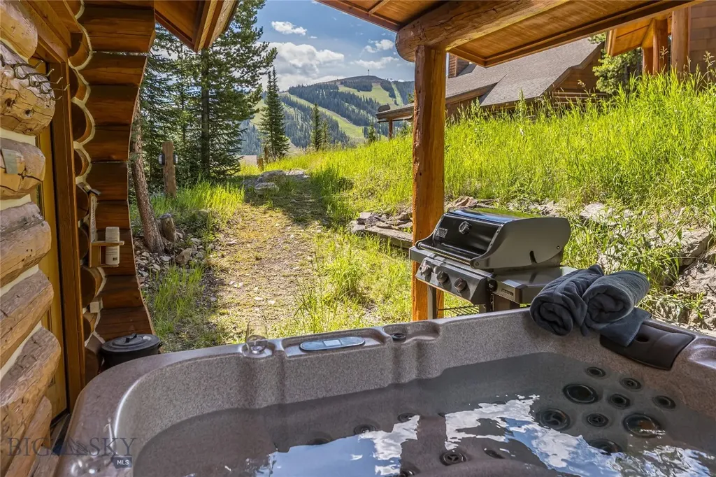 22 Moose Ridge Road Big Sky MT 59716