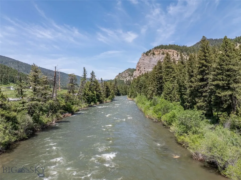 Tbd Gallatin Road Gallatin Gateway MT 59730