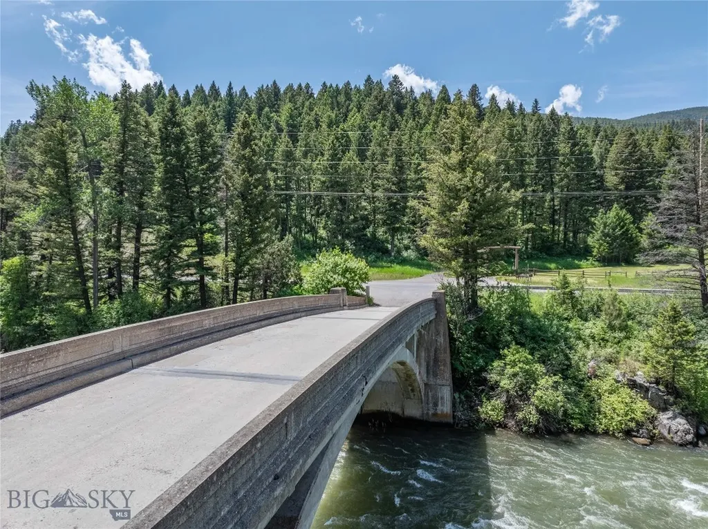 Tbd Gallatin Road Gallatin Gateway MT 59730