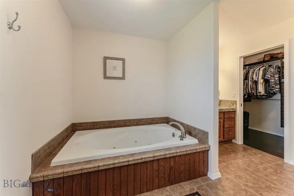 335 Expedition Drive Dillon MT 59725