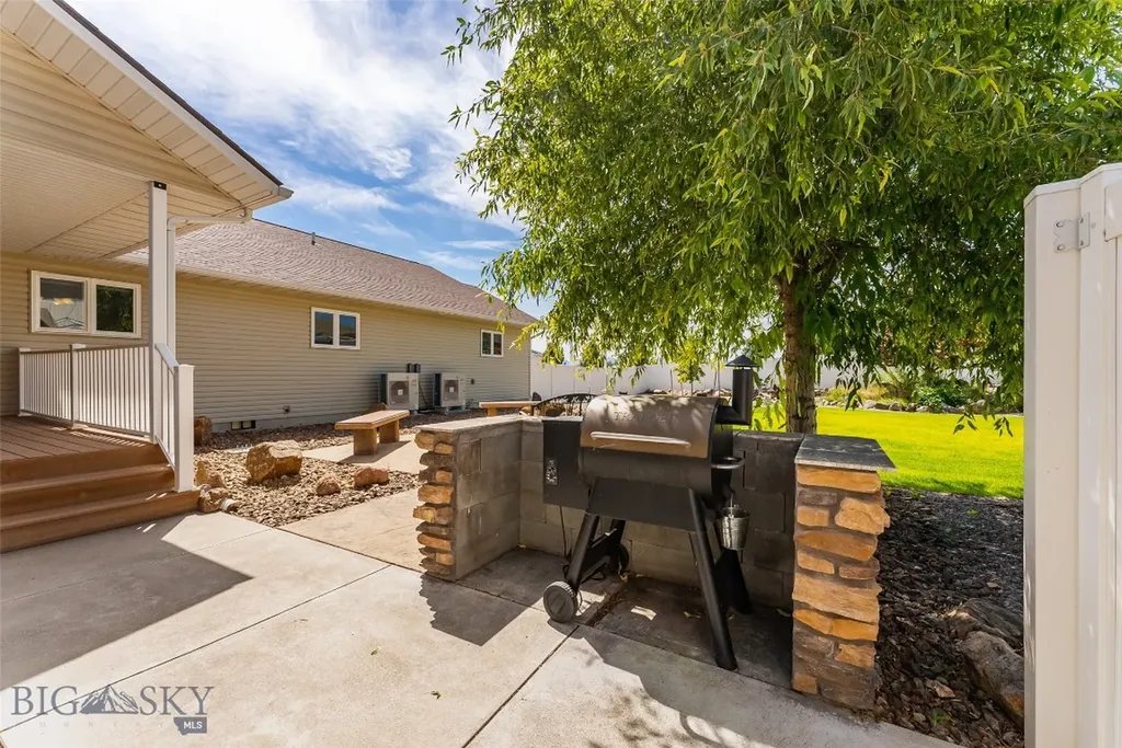 335 Expedition Drive Dillon MT 59725