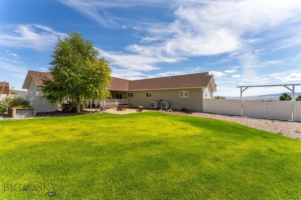 335 Expedition Drive Dillon MT 59725