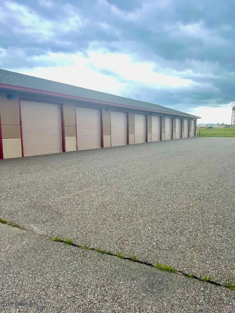 Nhn Gallatin Car Park Belgrade MT 59714