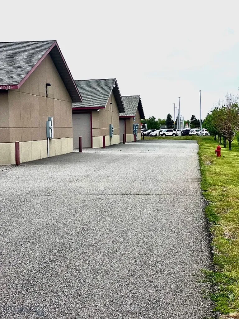 Nhn Gallatin Car Park Belgrade MT 59714