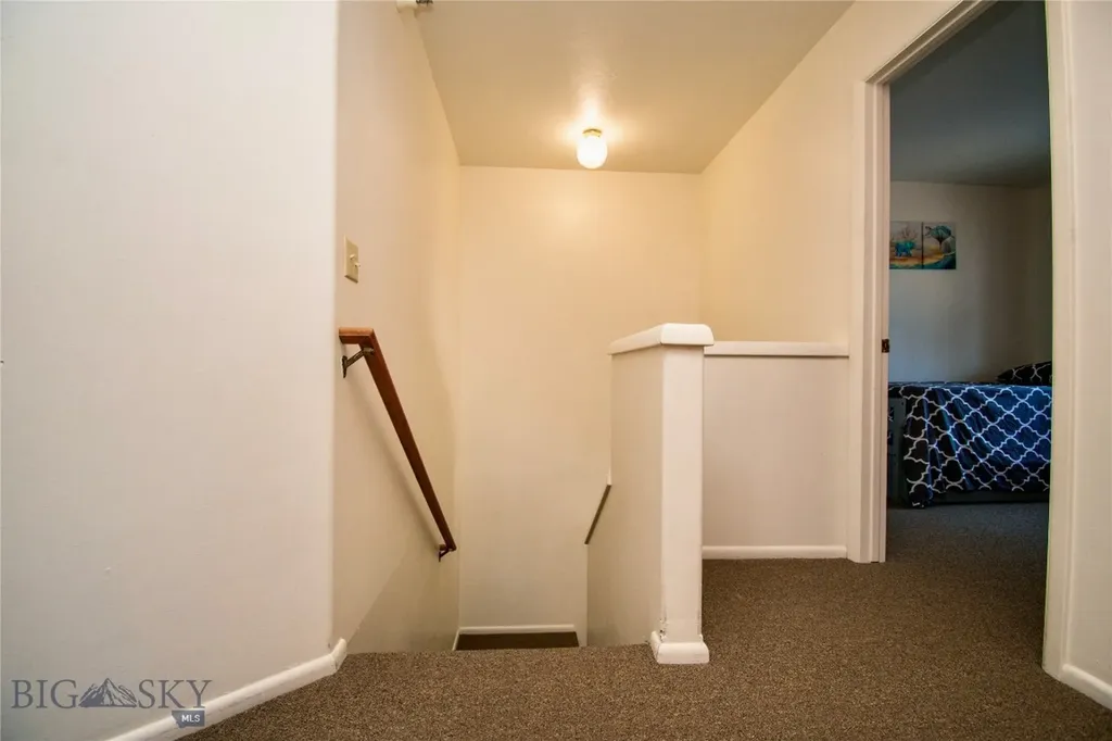 321/327 Gibbon Avenue West Yellowstone MT 59758