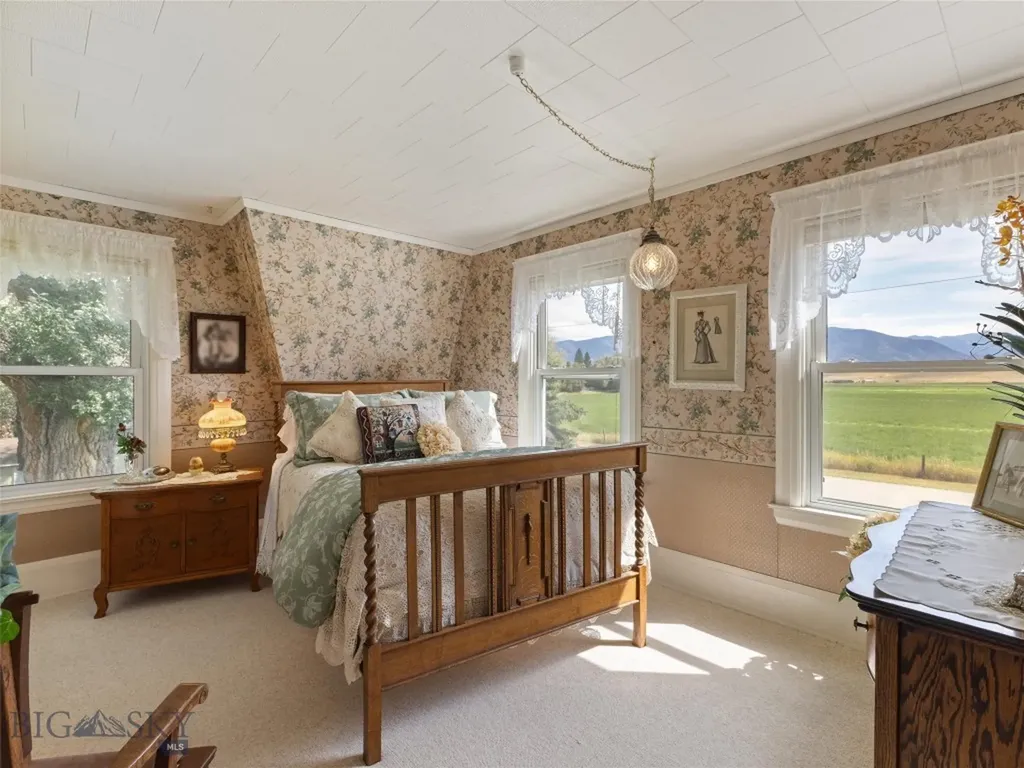 75 Jeffers Road Ennis MT 59729