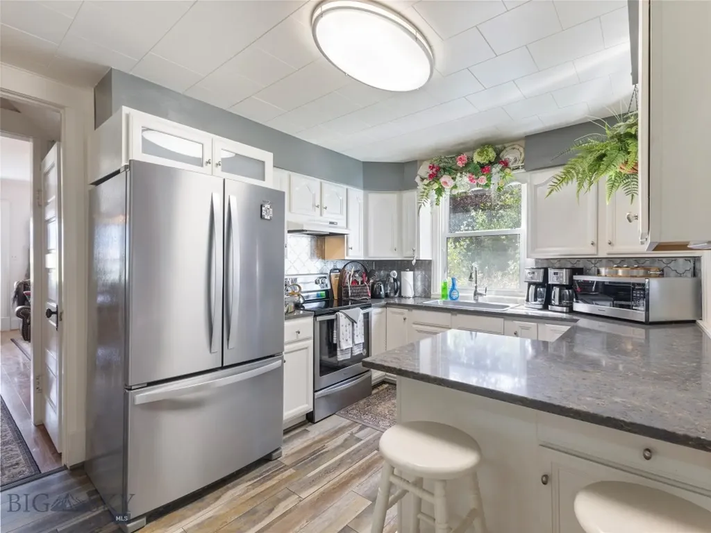 75 Jeffers Road Ennis MT 59729