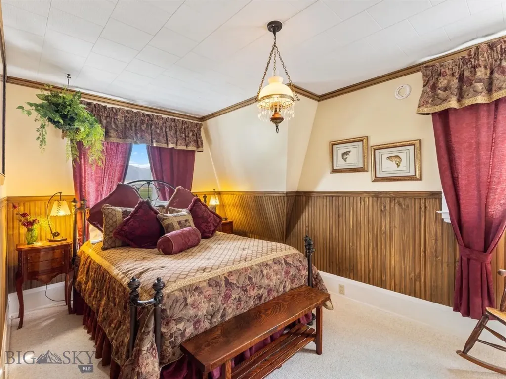 75 Jeffers Road Ennis MT 59729