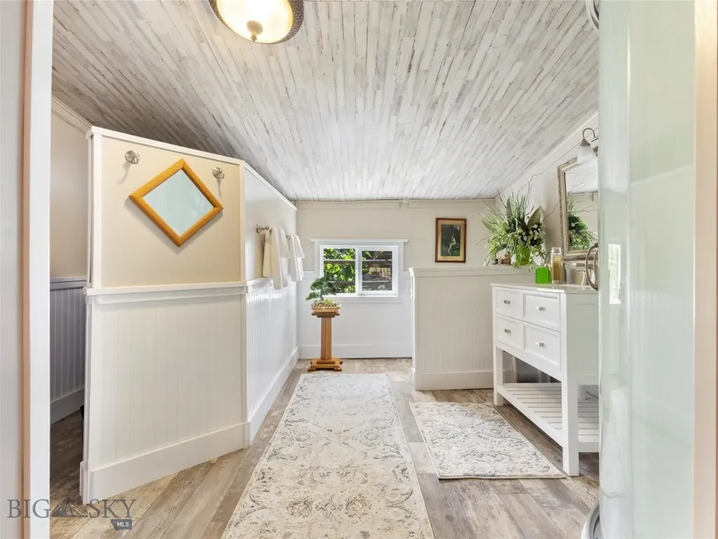 75 Jeffers Road Ennis MT 59729