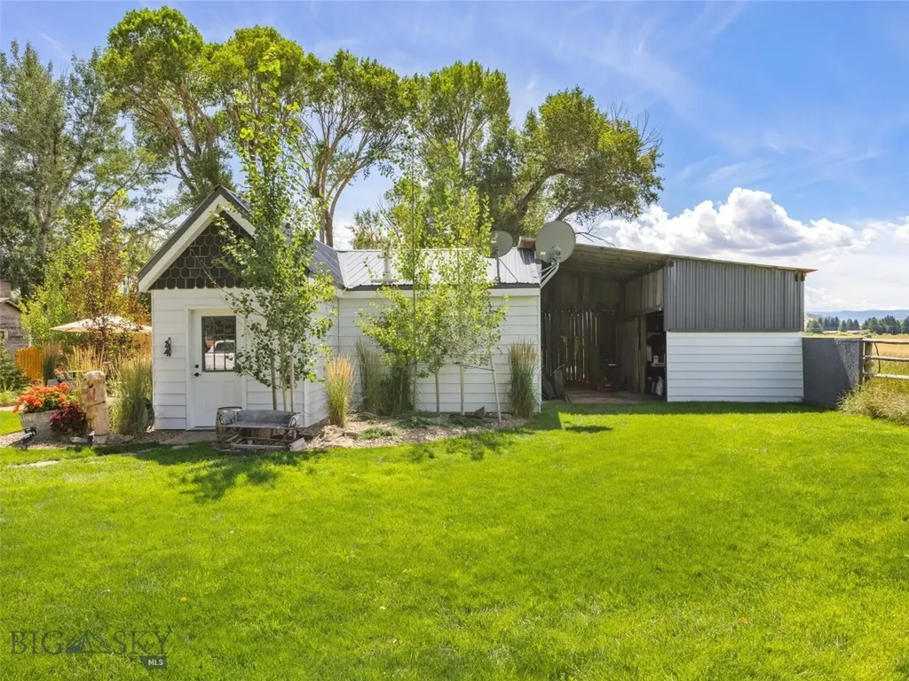 75 Jeffers Road Ennis MT 59729
