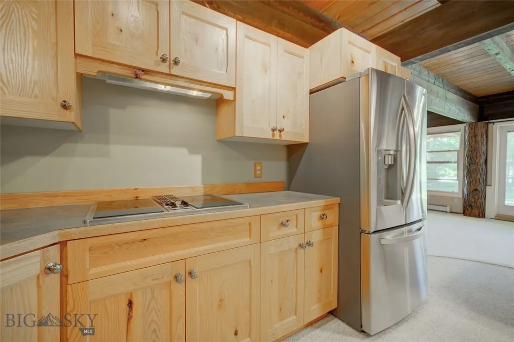 8733 Huffman Bozeman MT 59715