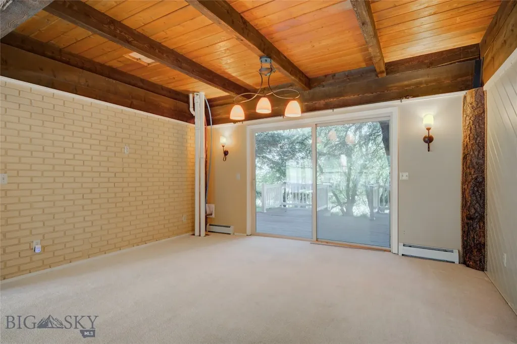 8733 Huffman Bozeman MT 59715