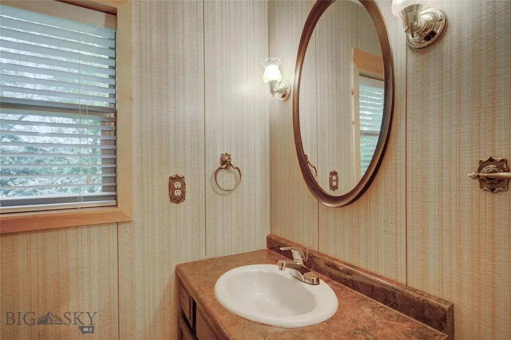 8733 Huffman Bozeman MT 59715