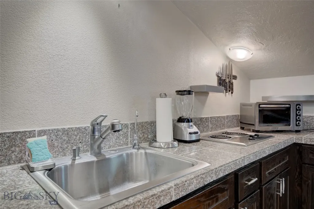 8733 Huffman Bozeman MT 59715