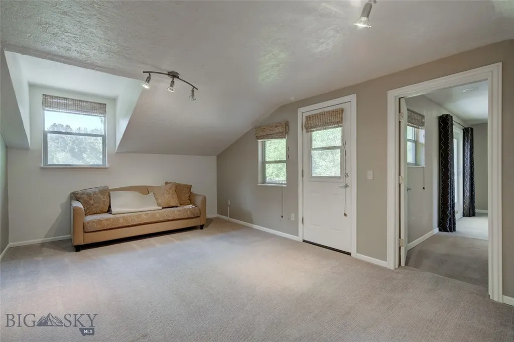 8733 Huffman Bozeman MT 59715