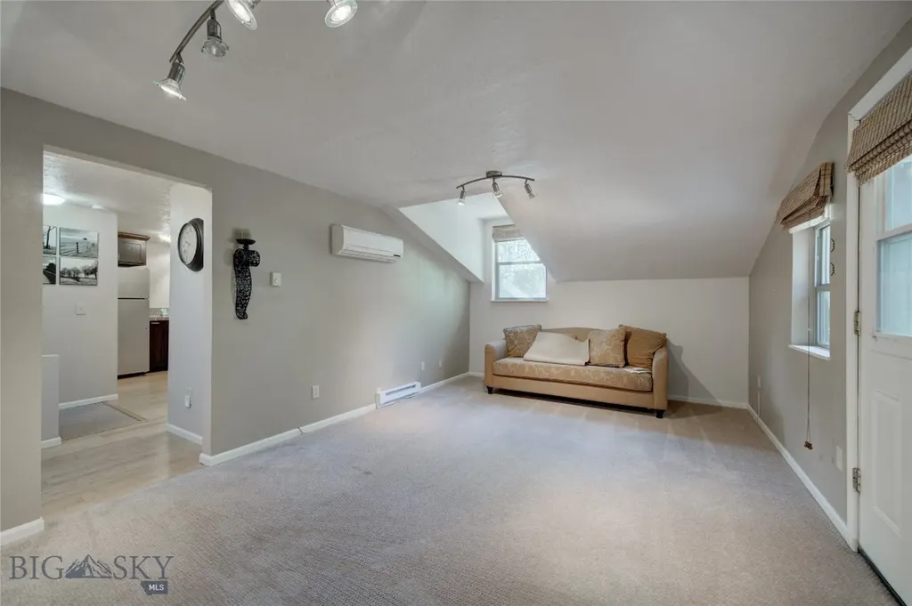 8733 Huffman Bozeman MT 59715