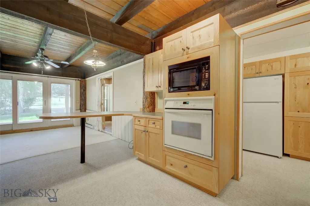 8733 Huffman Bozeman MT 59715