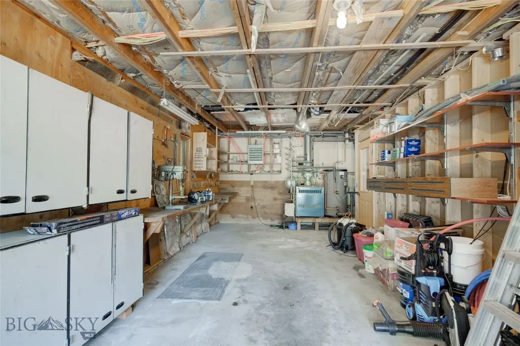 8733 Huffman Bozeman MT 59715