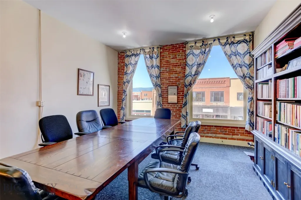 107 S Main Street Livingston MT 59047