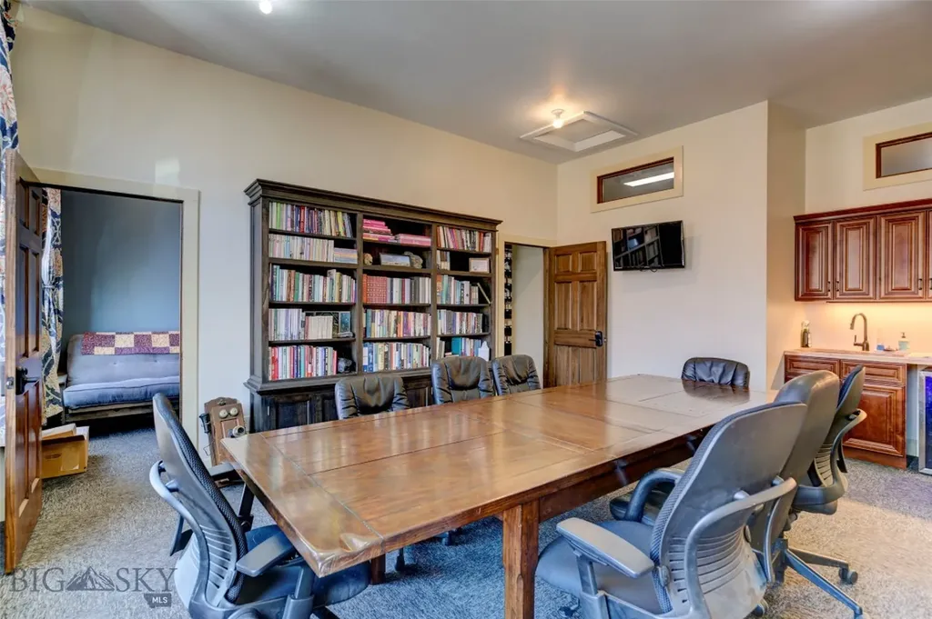 107 S Main Street Livingston MT 59047