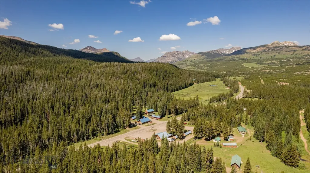 715 Us Highway 212 W Cooke City MT 59020