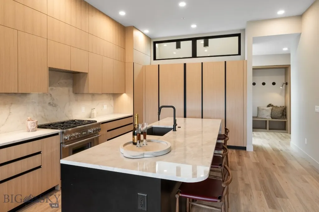 611 E Peach Street Bozeman MT 59715