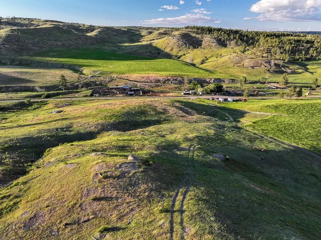 659 Deadmans Canyon Road Big Timber MT 59069