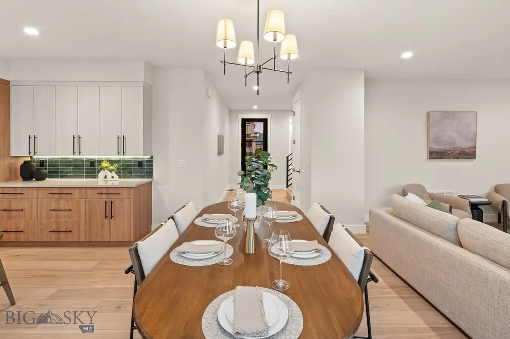 1511 Scotch Pine Lane Bozeman MT 59715