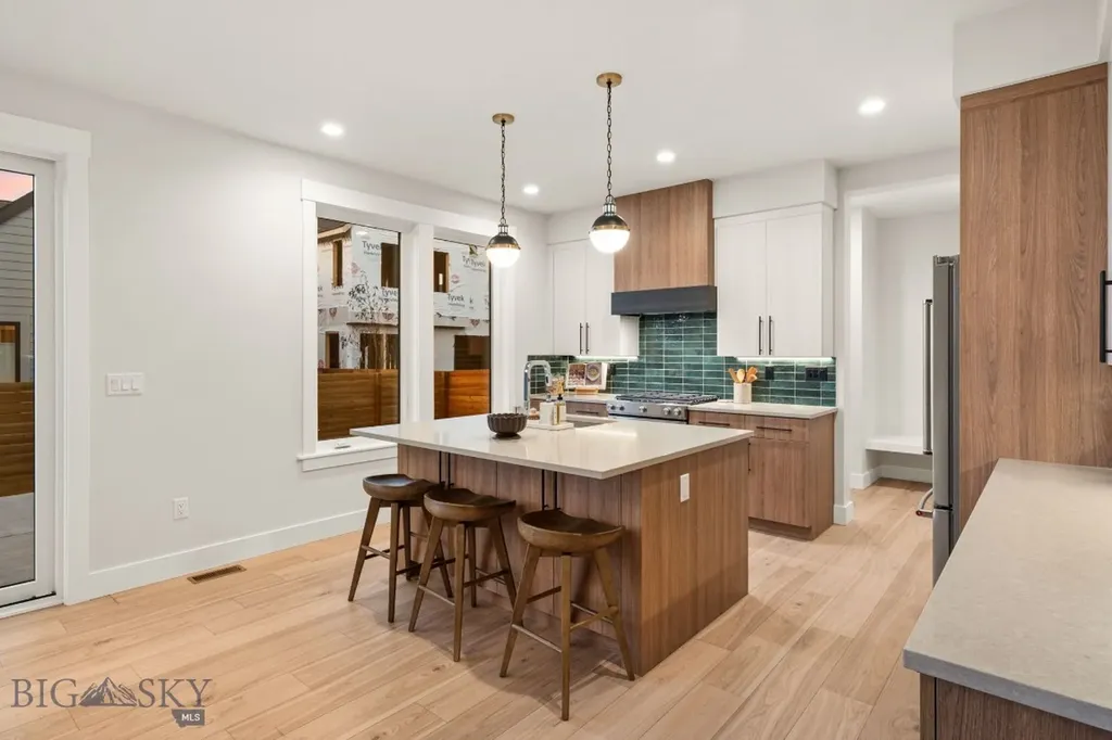 1511 Scotch Pine Lane Bozeman MT 59715