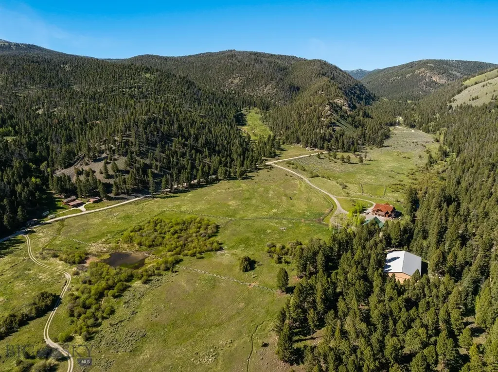 3480 Jerry Creek Road Wise River MT 59762