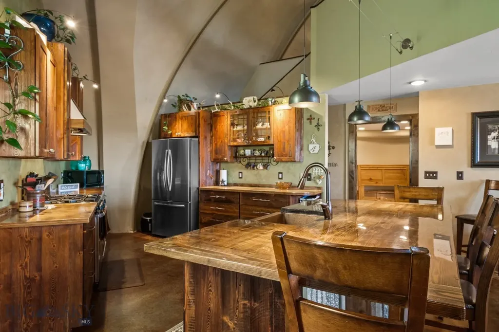 49 Lupine Lane Sheridan MT 59749