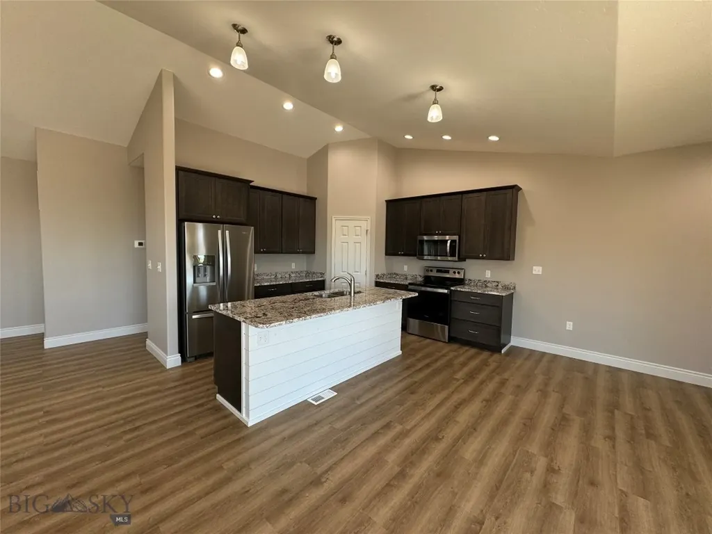 1020 Sagebrush Lane Deer Lodge MT 59722