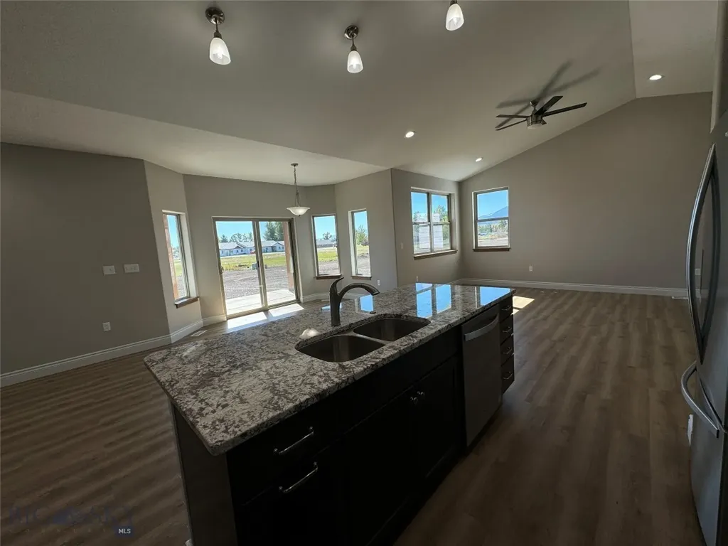 1020 Sagebrush Lane Deer Lodge MT 59722