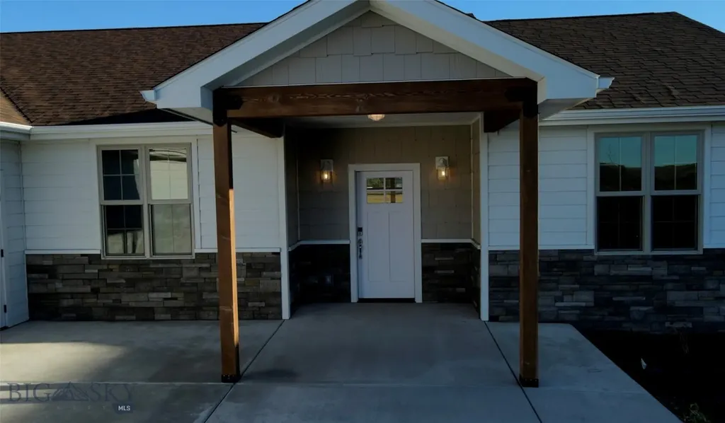 1020 Sagebrush Lane Deer Lodge MT 59722