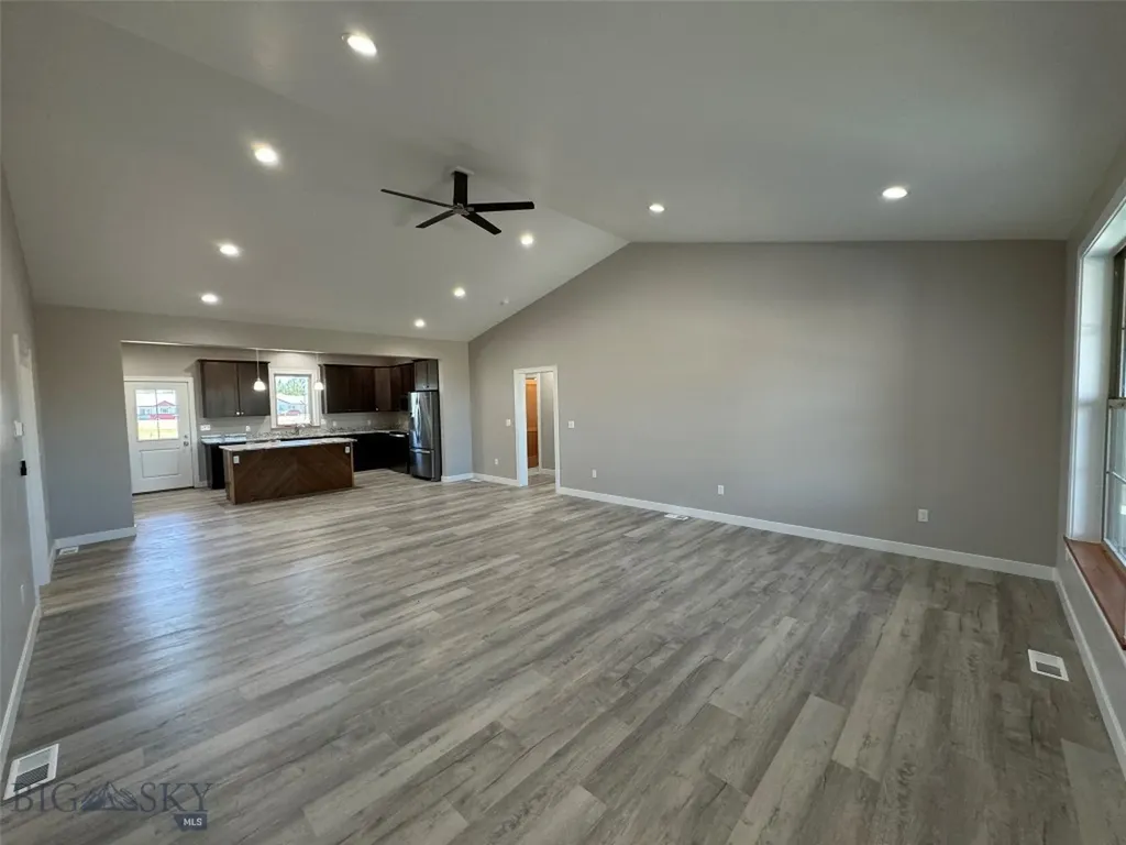 1002 Sagebrush Lane Deer Lodge MT 59722
