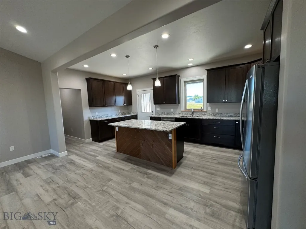 1002 Sagebrush Lane Deer Lodge MT 59722