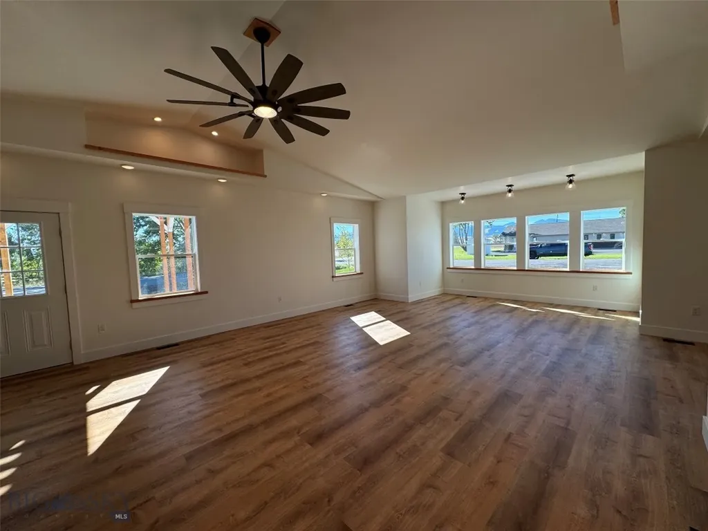 622 Sagebrush Lane Deer Lodge MT 59722